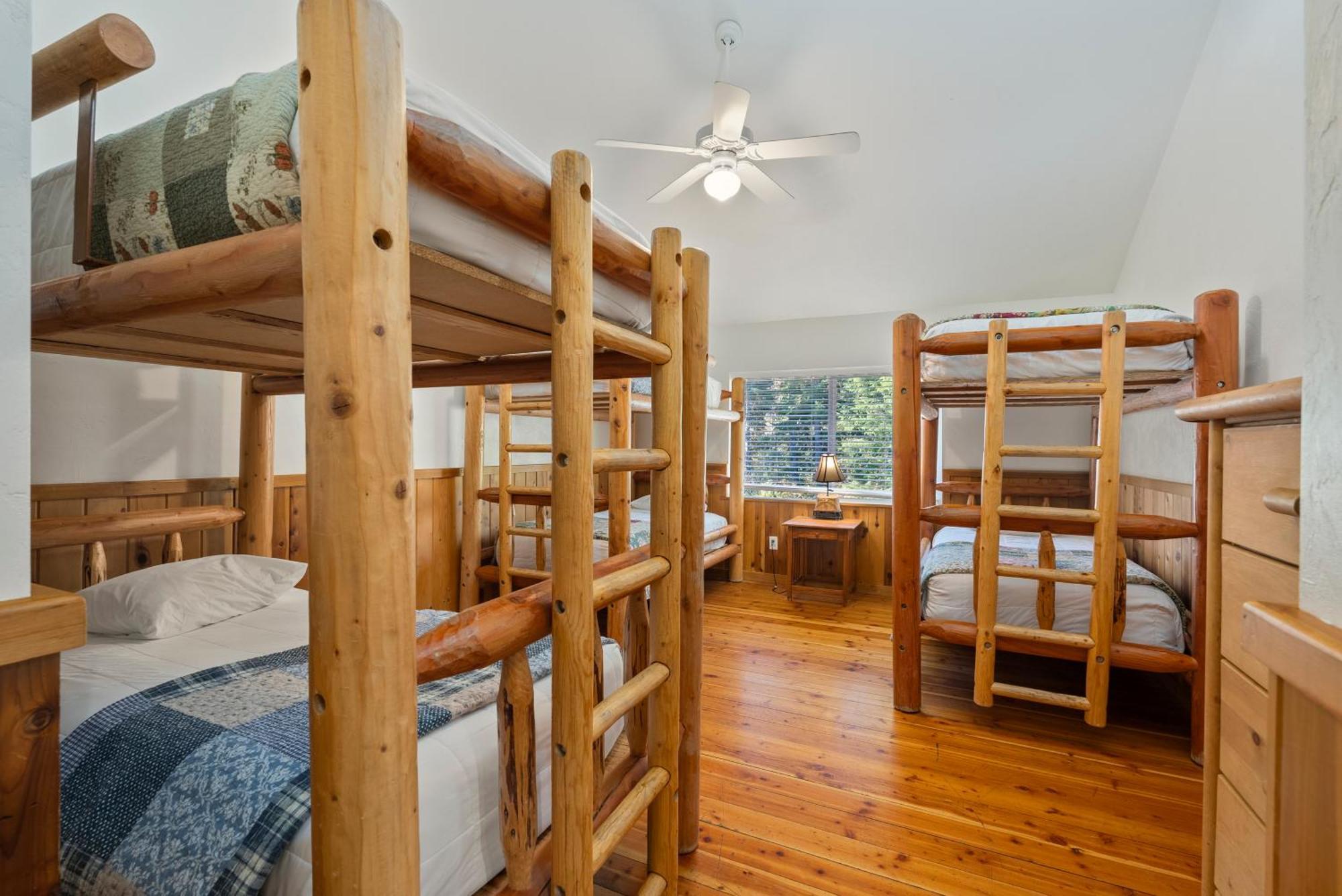 Shelter Cove Resort & Marina Odell Lake Bagian luar foto